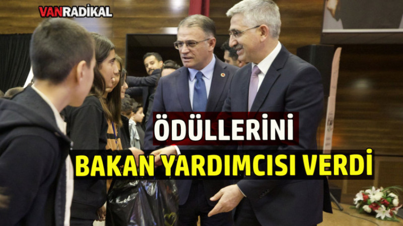 Ödül Töreni Gerçekleştirildi