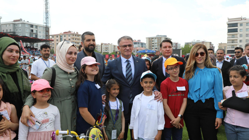 KİTAP VAN'A ÖDÜL TÖRENİ 